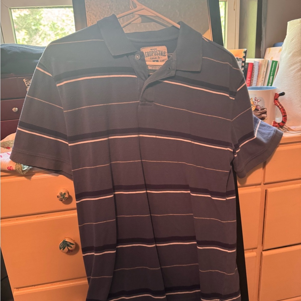 Aeropostale Men's Navy and White Striped Polo